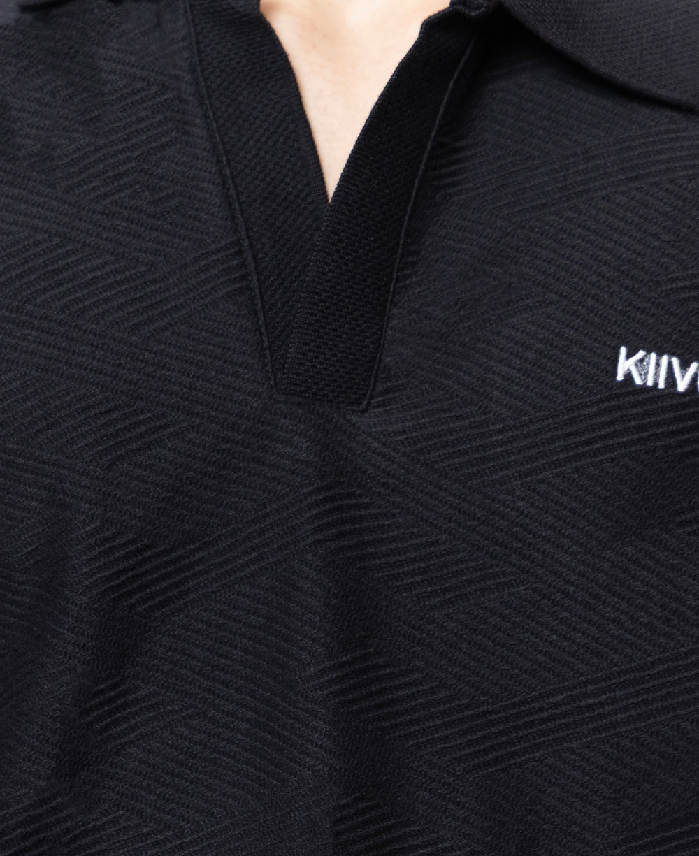 BLACK TEXTURED KNITTED POLO