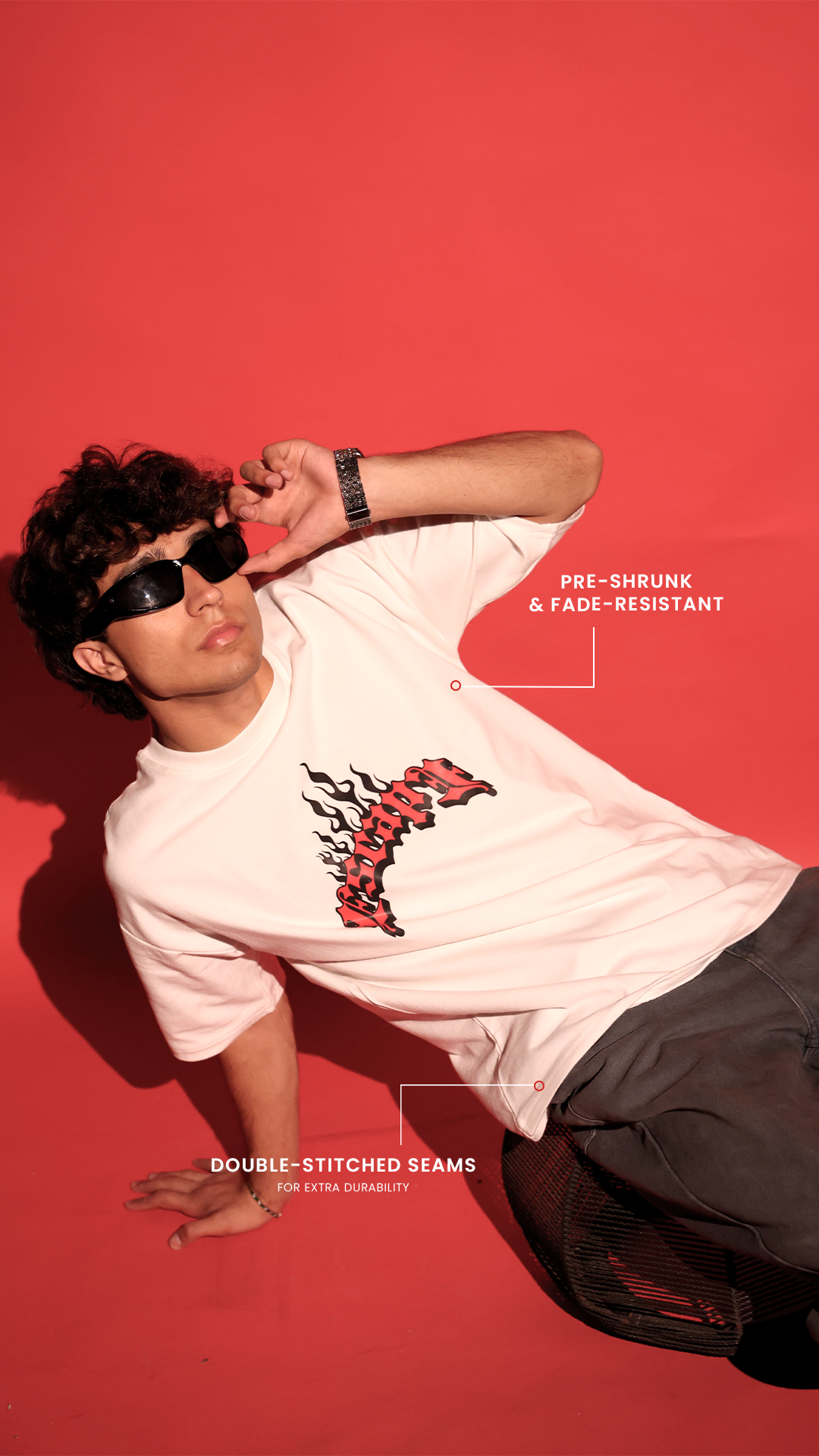 ESCAPE-Oversized T-shirt